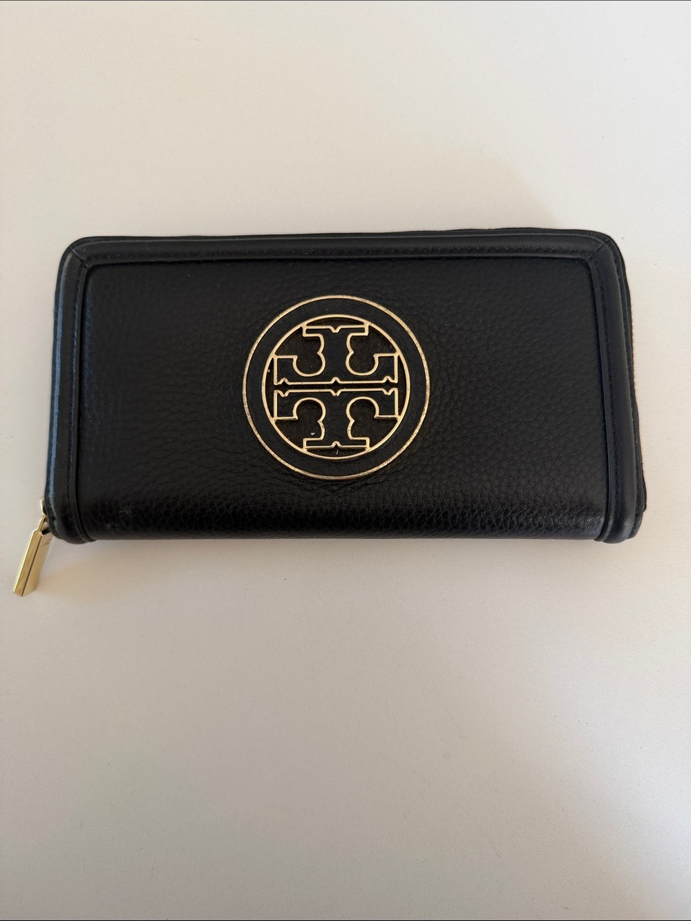 Tory Burch Black Leather Zip Wallet with Gold Emblem